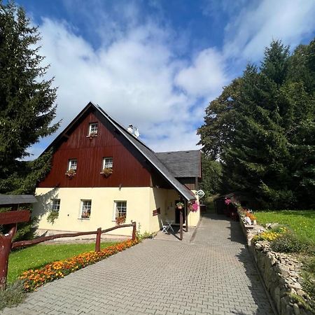 Chalupa Na Strani Hotel Cenkovice Buitenkant foto